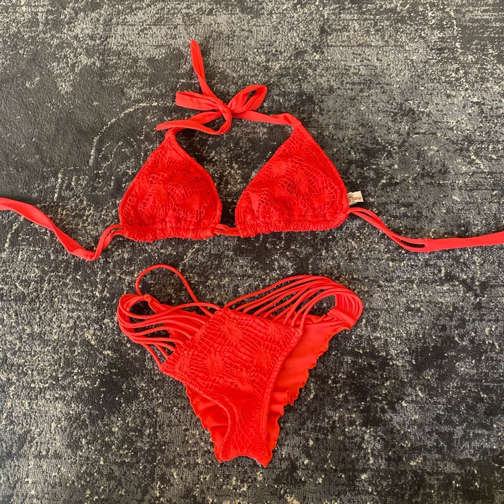 Luli Fama Red Bikini - large/DD